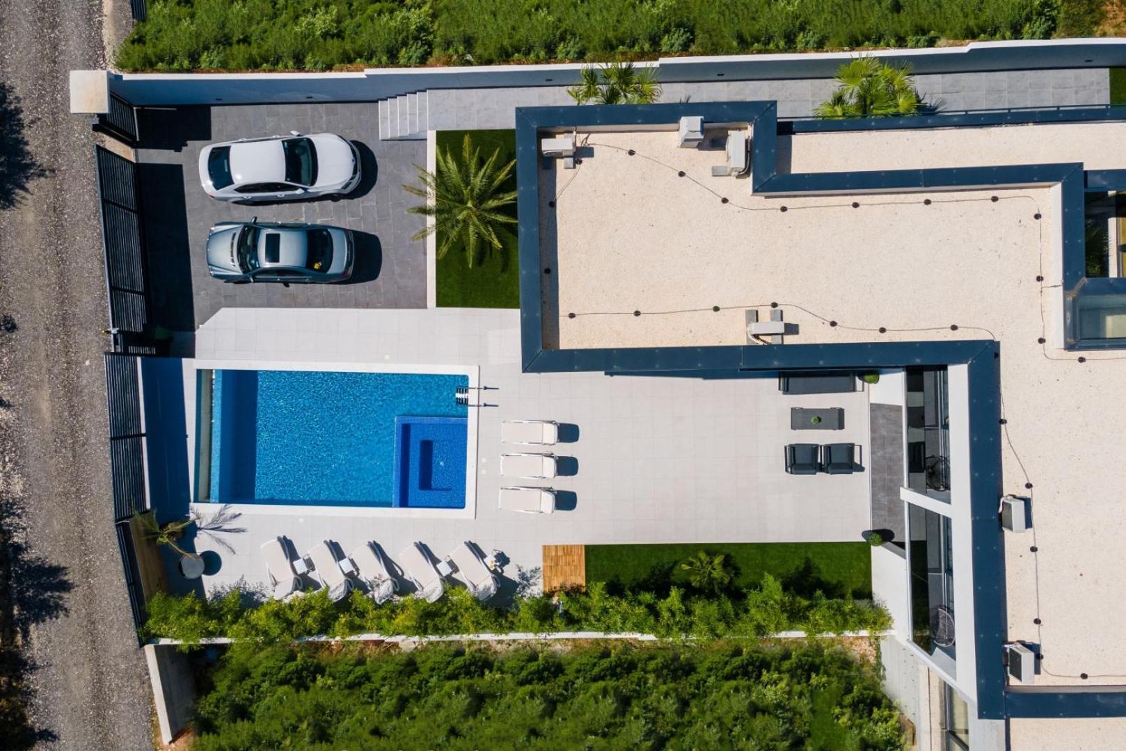 Villa Miaa Newly Built Modern Villa In Medulin For 9 People With Heated Swimming Pool & Jacuzzi Exterior foto